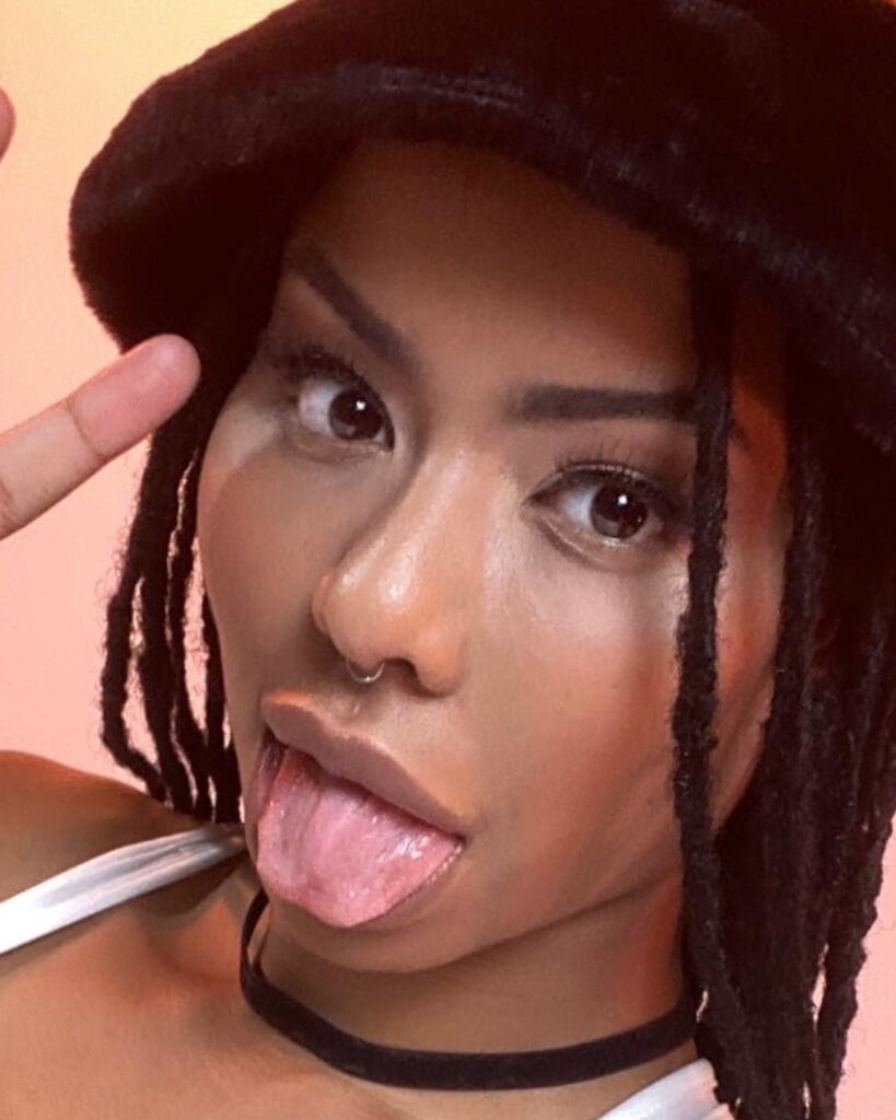 Kira Noir OnlyFans - @thekiranoir