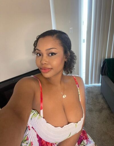 Mali J OnlyFans - @thelifeofmalij
